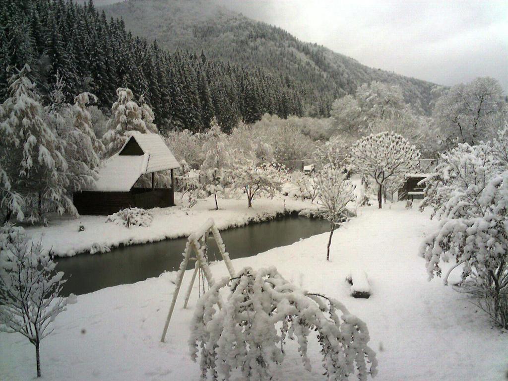 Готель Садиба Лесівих Славське Екстер'єр фото